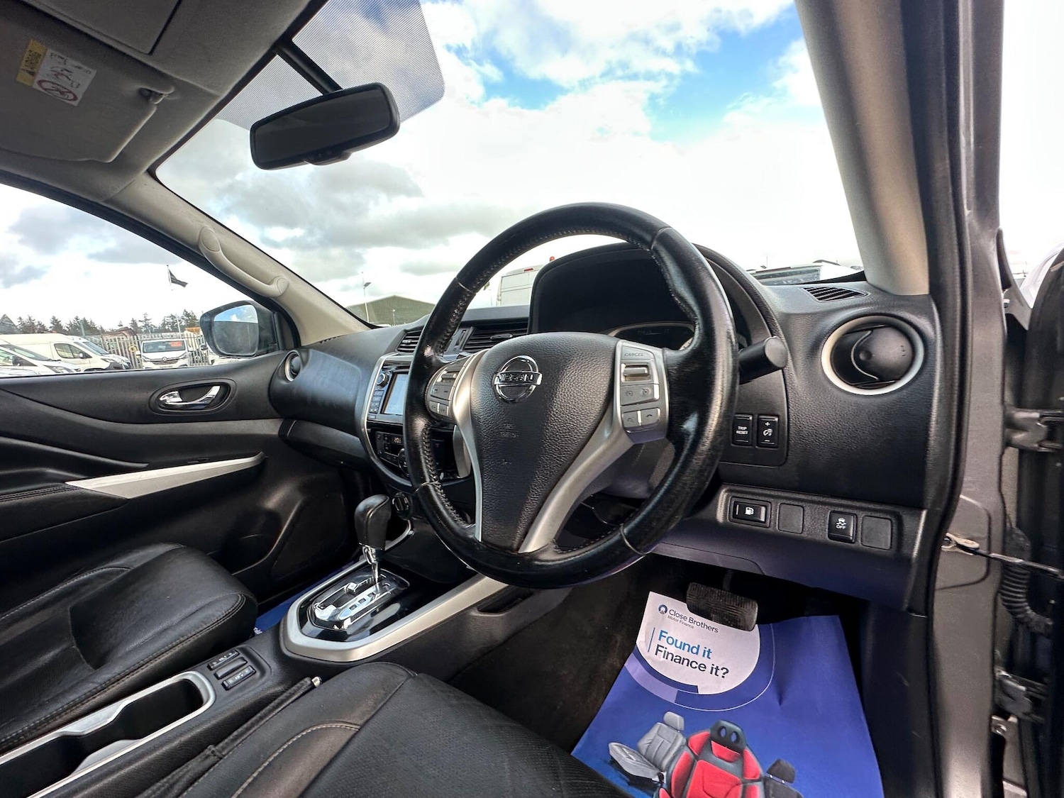 Used Nissan Navara 2019 for sale - 77695963: Photo 13