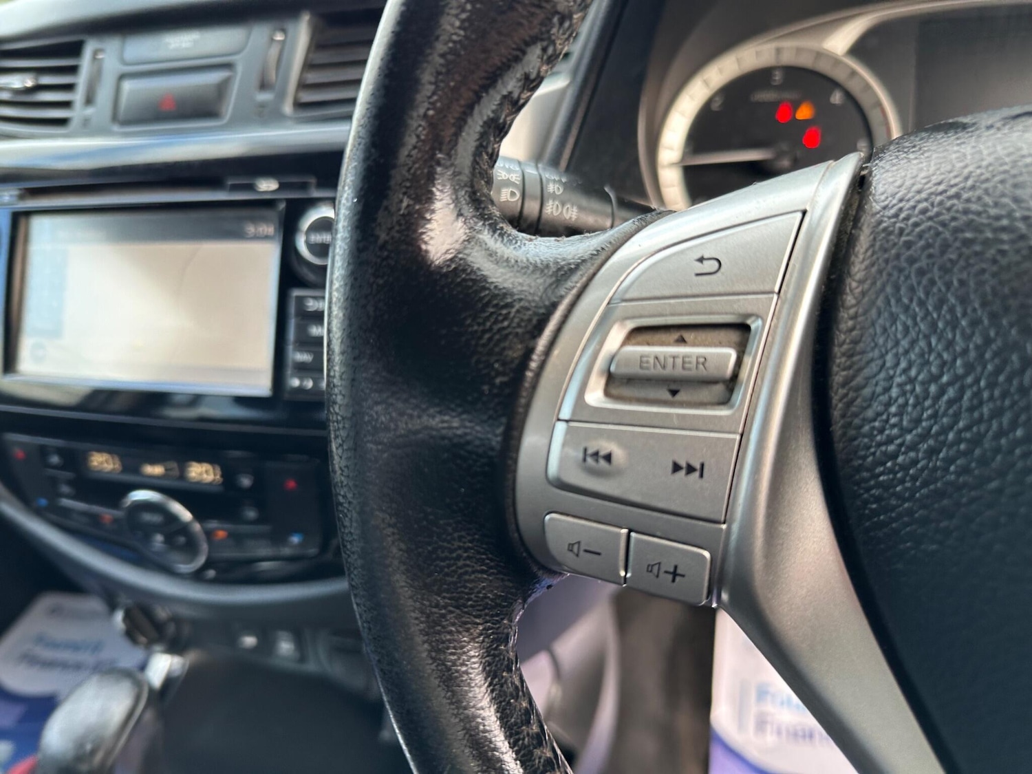 Used Nissan Navara 2019 for sale - 77695963: Photo 25