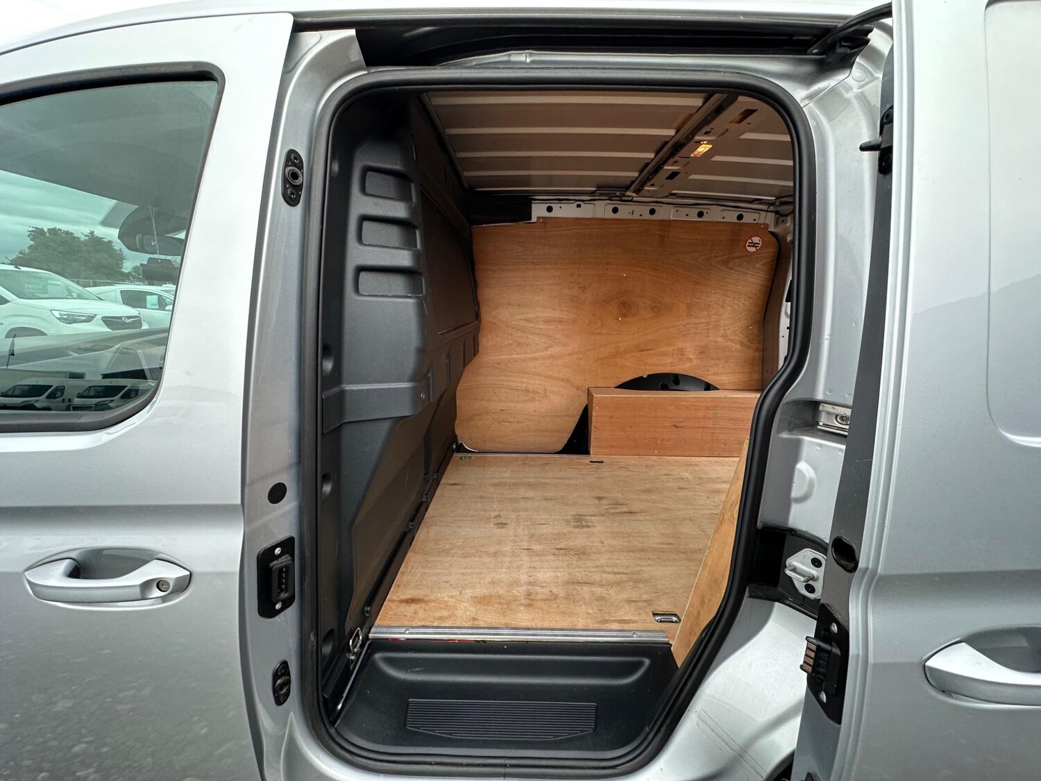 Vehicle 28