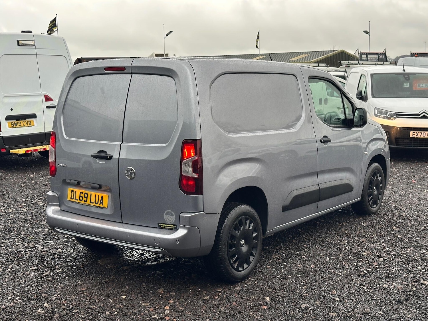Used Vauxhall Combo 2019 for sale - 77637661: Photo 8