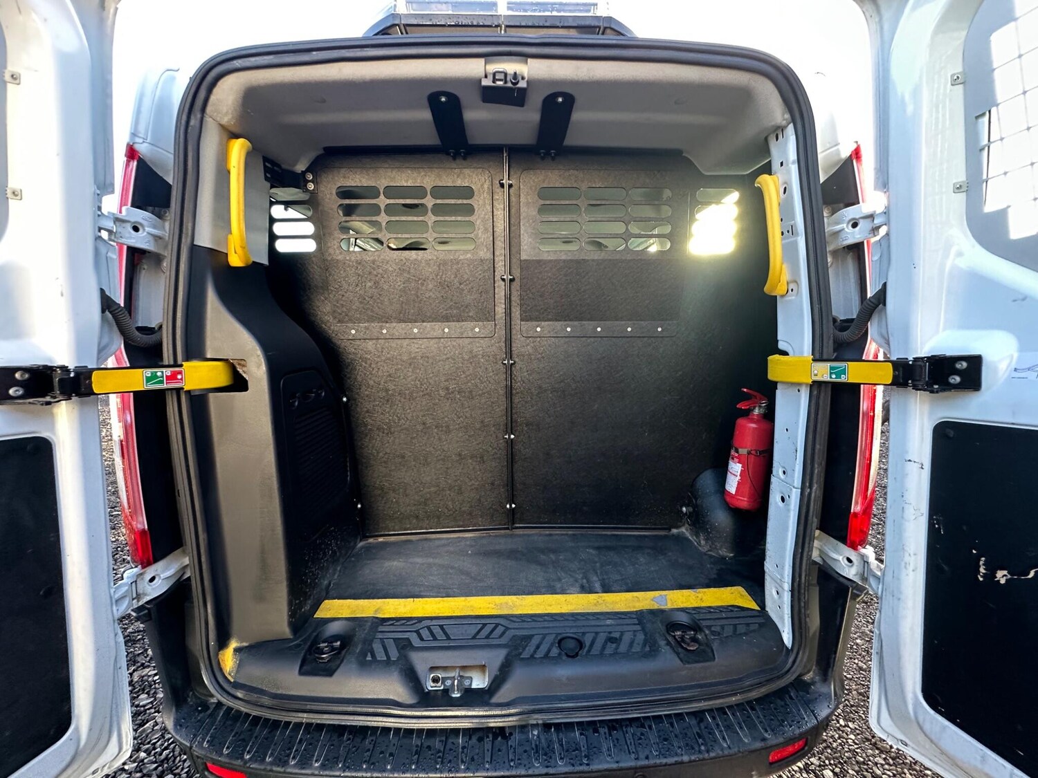 Used Ford Transit Custom 2020 for sale - 76727779: Photo 28