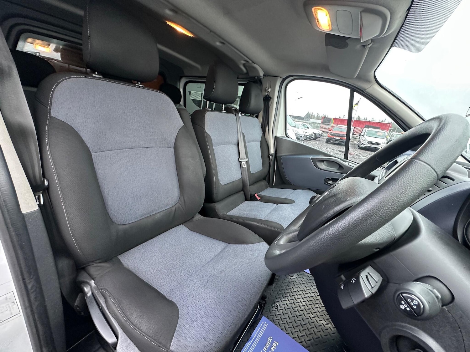 Used Vauxhall Vivaro 2017 for sale - 77279346: Photo 14