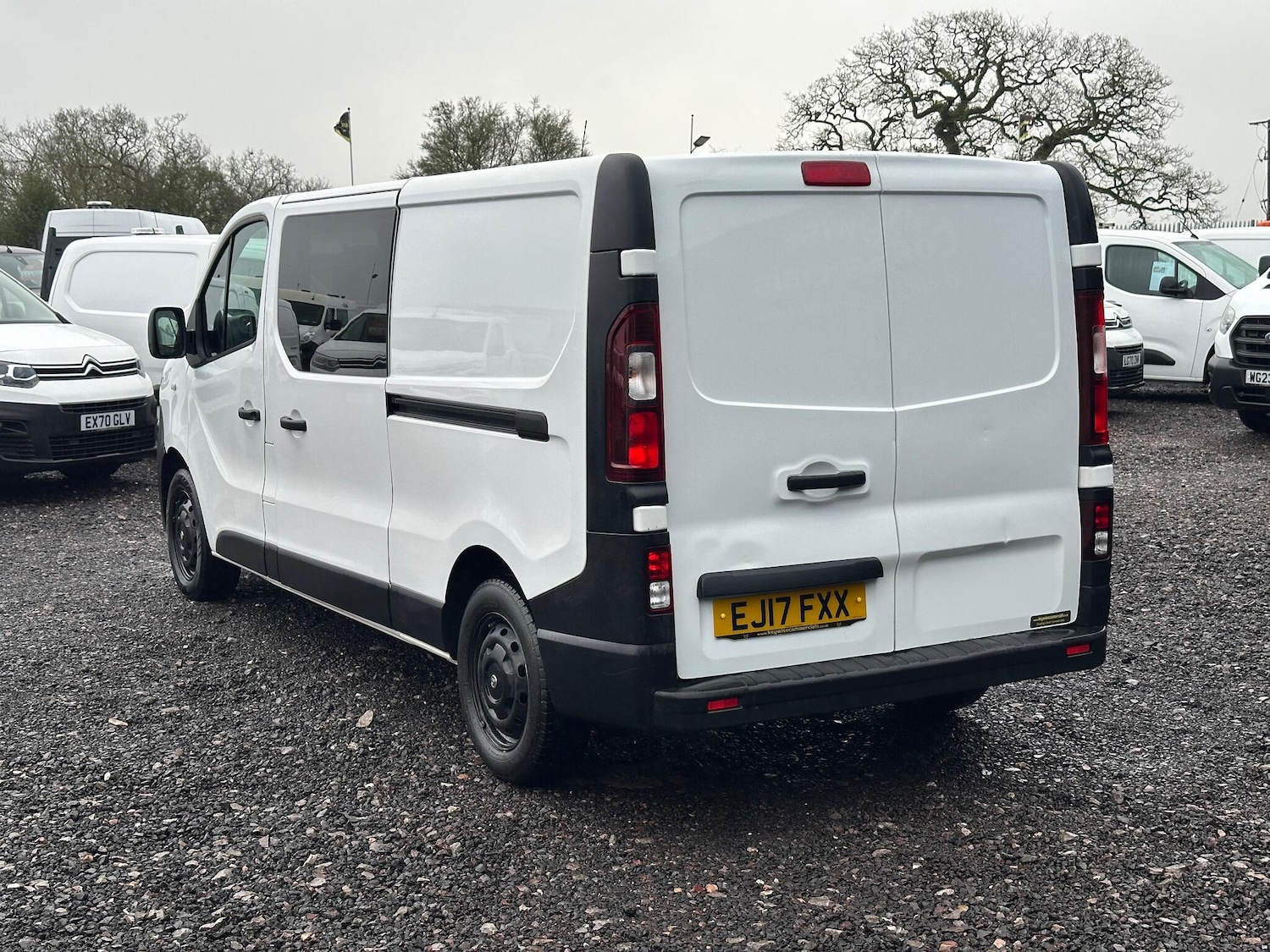 Used Vauxhall Vivaro 2017 for sale - 77279346: Photo 6