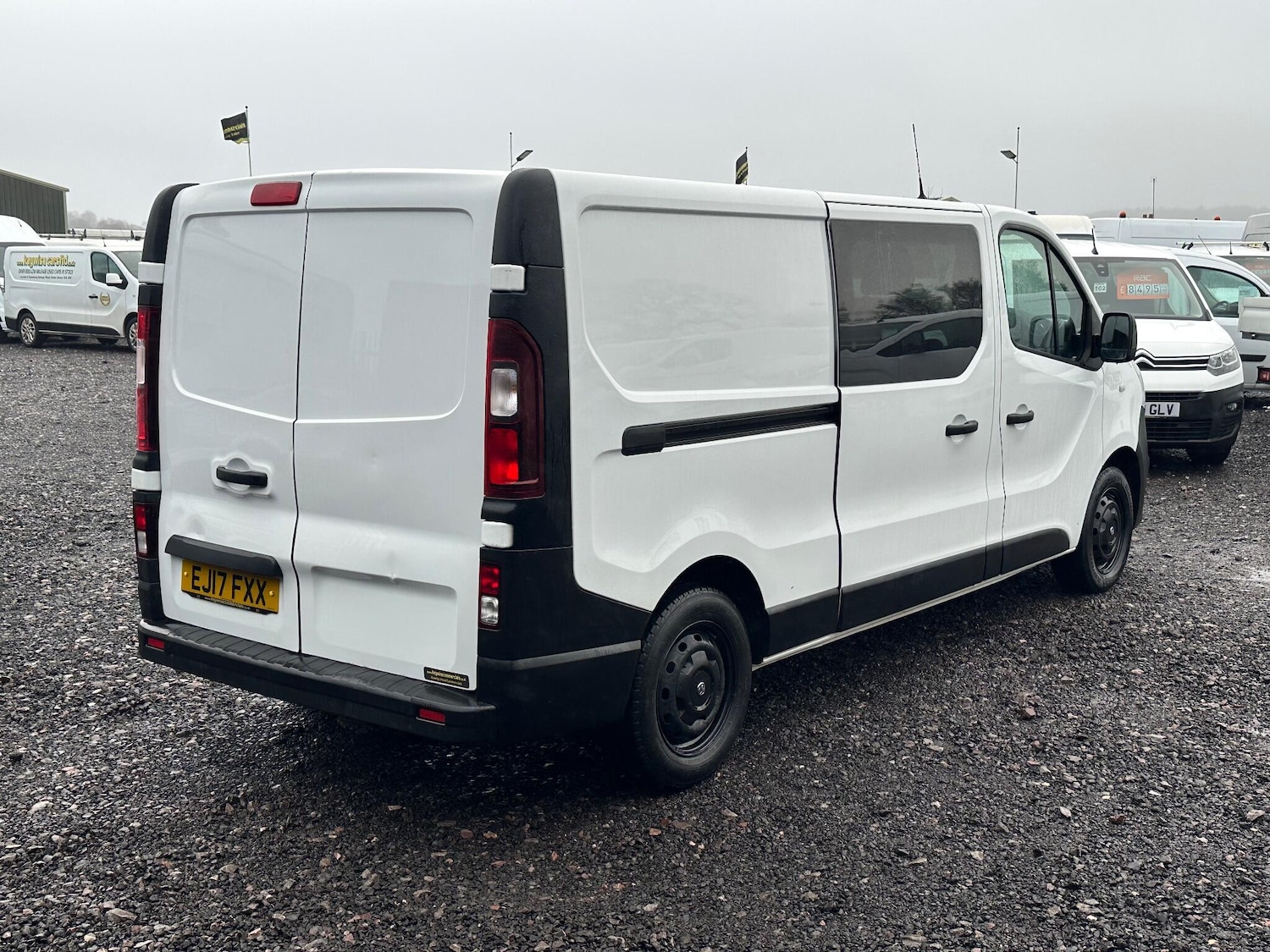 Used Vauxhall Vivaro 2017 for sale - 77279346: Photo 8