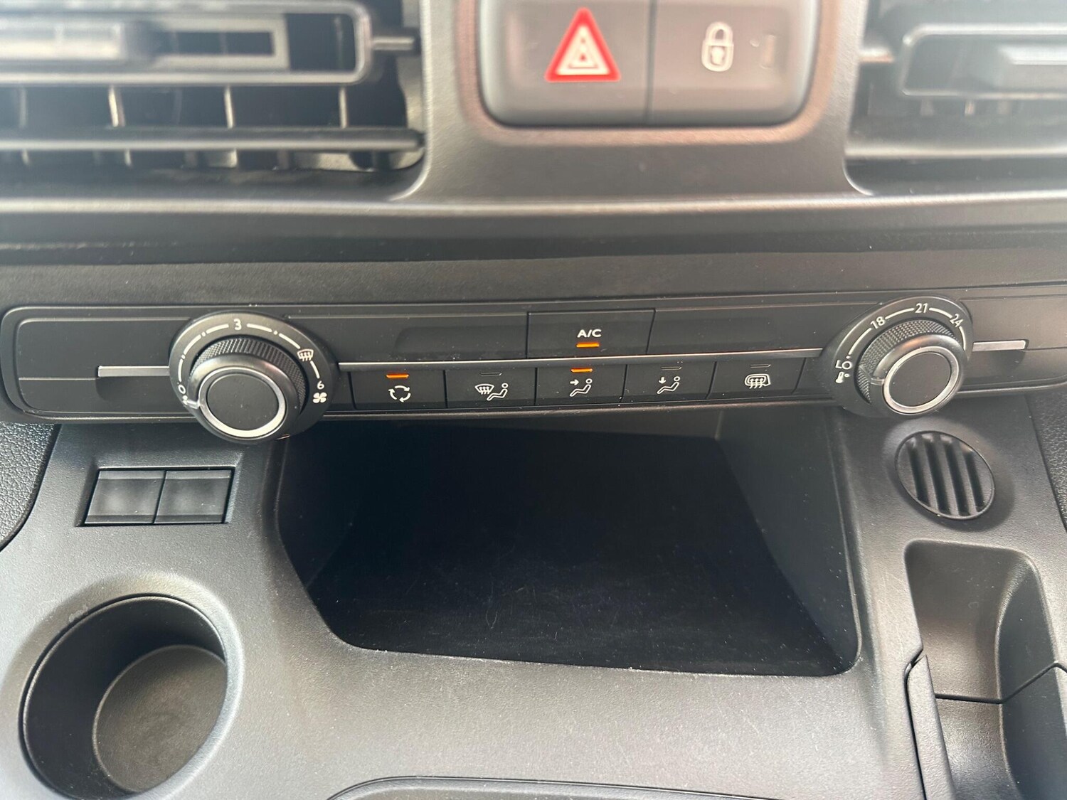 Used Vauxhall Combo 2020 for sale - 76408621: Photo 24