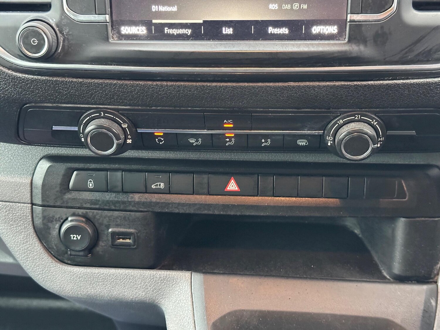 Used Vauxhall Vivaro 2022 for sale - 76727392: Photo 26