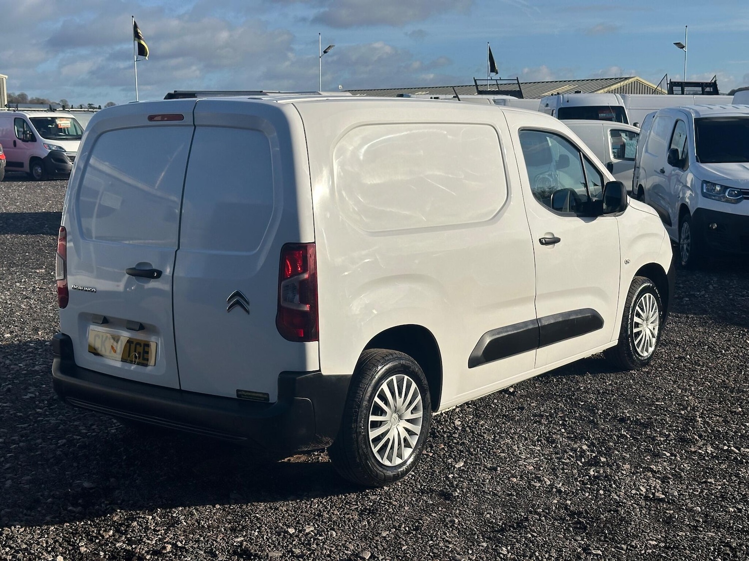 Used Citroen Berlingo 2020 for sale - 77130810: Photo 8