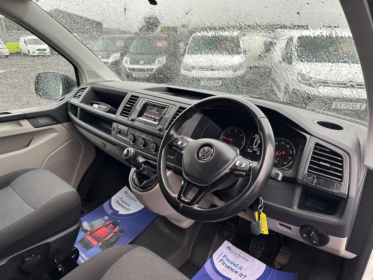 Used Volkswagen Transporter 2019 for sale - 76990781: Photo 12