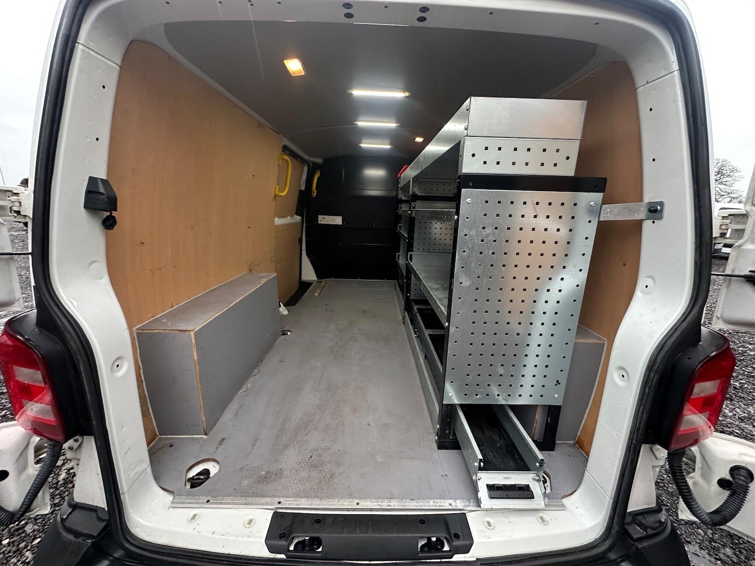 Used Volkswagen Transporter 2019 for sale - 76990781: Photo 15