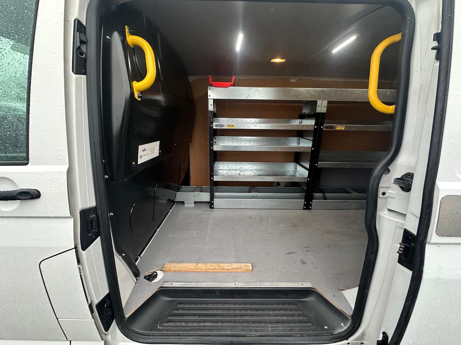 Used Volkswagen Transporter 2019 for sale - 76990781: Photo 16