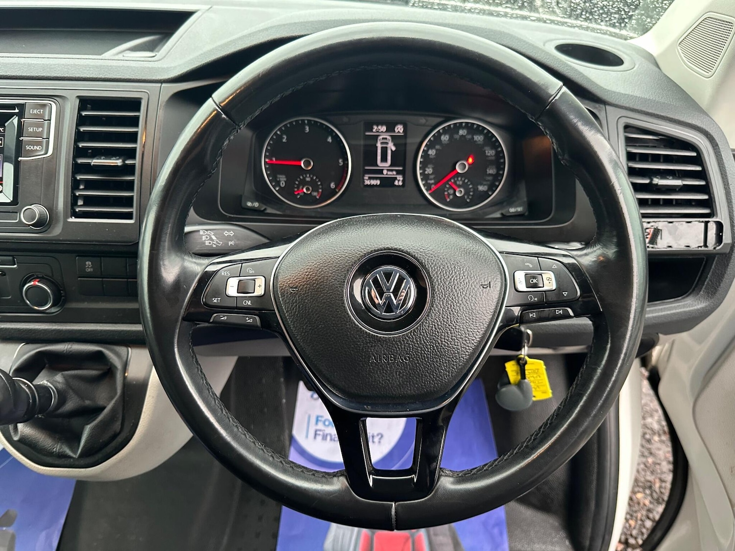 Used Volkswagen Transporter 2019 for sale - 76990781: Photo 25