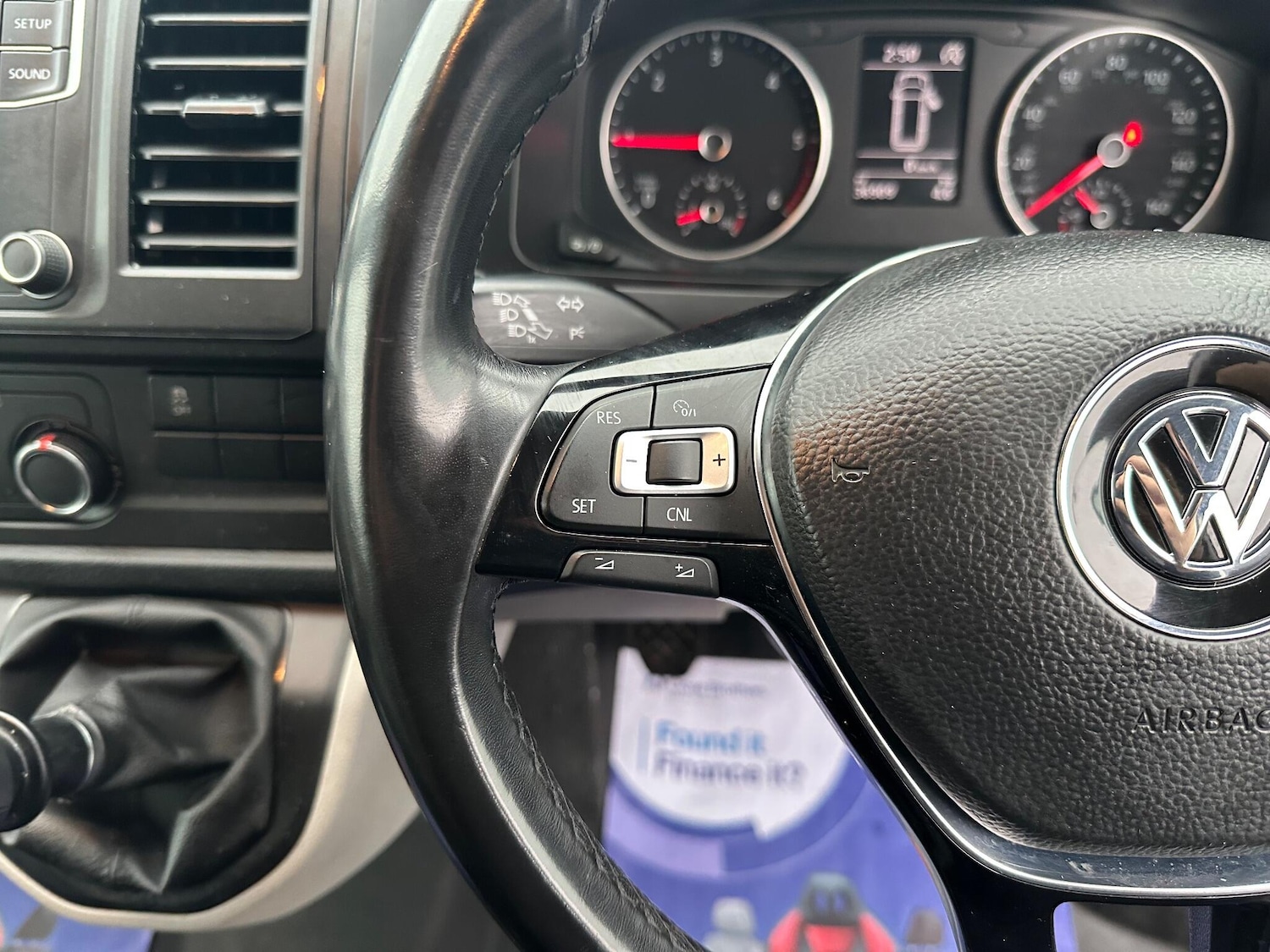 Used Volkswagen Transporter 2019 for sale - 76990781: Photo 26