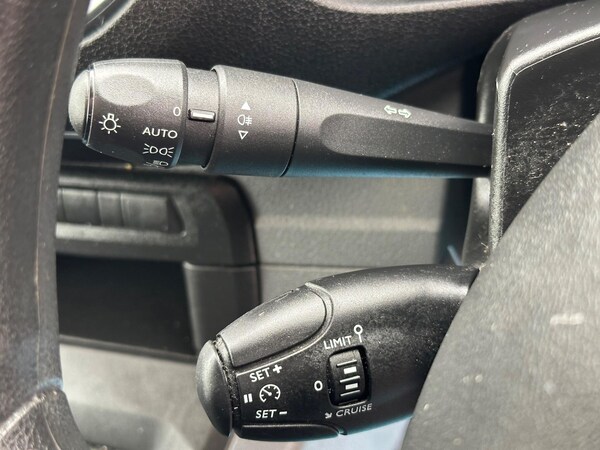 Used Citroen Dispatch 2020 for sale - 75658695: Photo 28