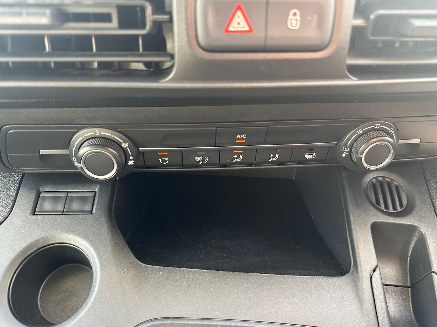 Used Vauxhall Combo 2020 for sale - 76993756: Photo 24