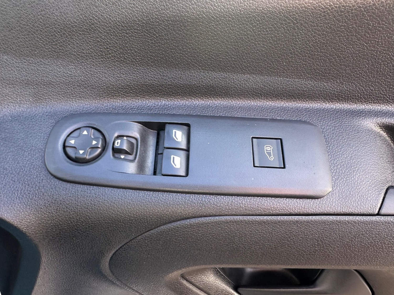 Used Vauxhall Combo 2020 for sale - 76993756: Photo 29