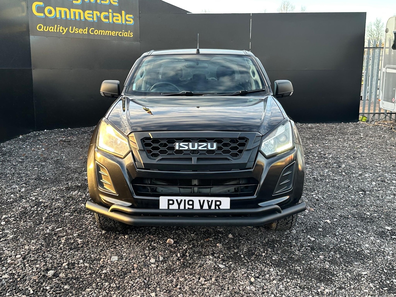 Used Isuzu D-Max 2019 for sale - 76964839: Photo 11