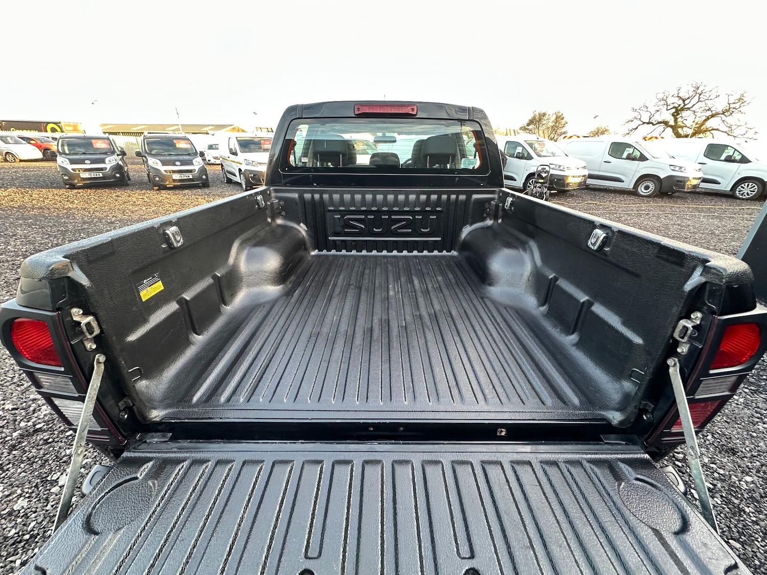 Used Isuzu D-Max 2019 for sale - 76964839: Photo 17