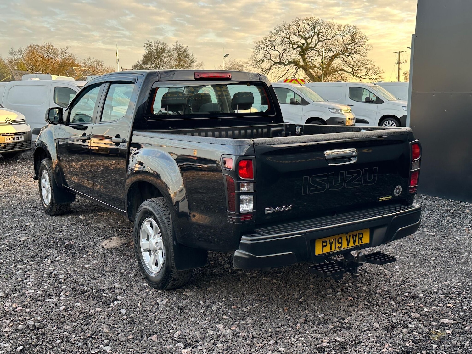 Used Isuzu D-Max 2019 for sale - 76964839: Photo 6