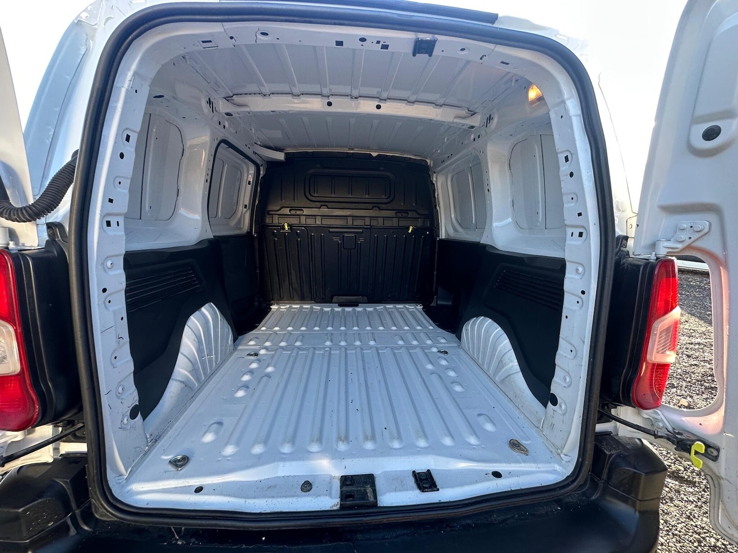 Used Citroen Berlingo 2022 for sale - 77799005: Photo 14