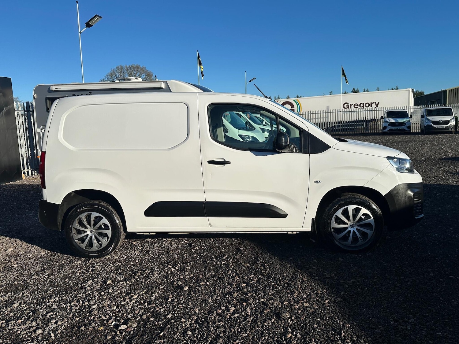 Used Citroen Berlingo 2022 for sale - 77799005: Photo 8