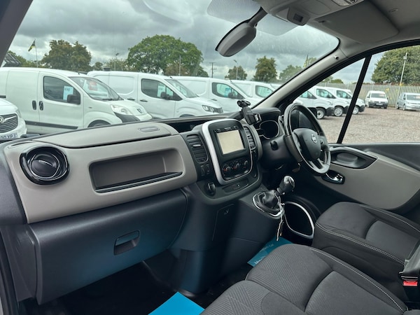 Used Nissan NV300 2017 for sale - 75363695: Photo 21