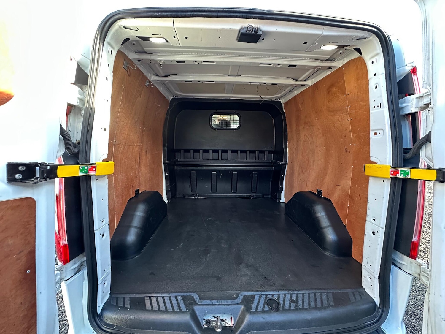 Used Ford Transit Custom 2022 for sale - 77550081: Photo 18