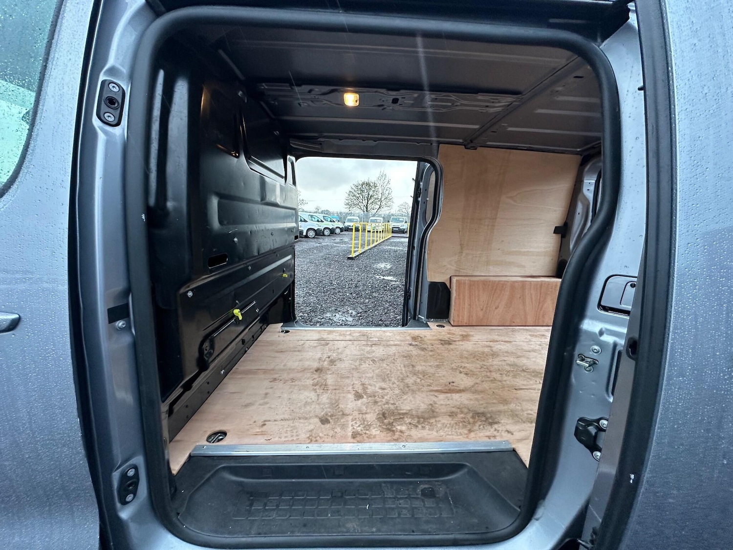 Used Vauxhall Vivaro 2022 for sale - 77315295: Photo 19