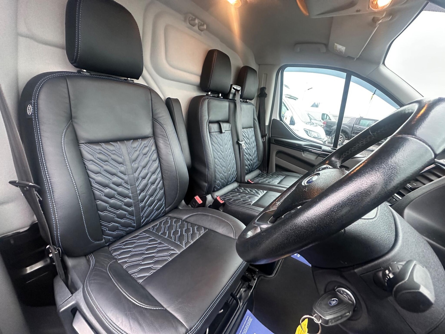 Used Ford Transit Custom 2019 for sale - 76866357: Photo 14