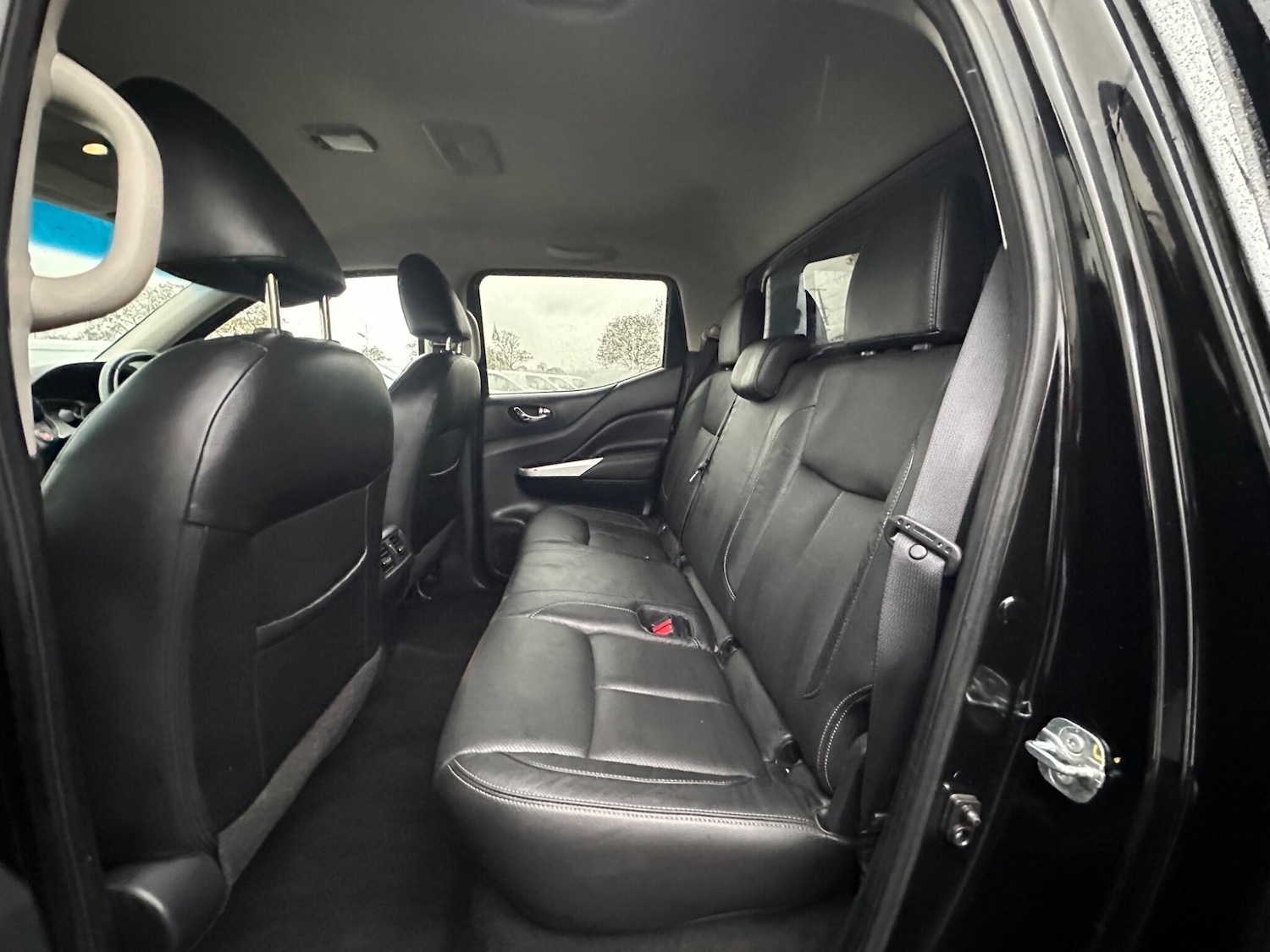 Used Nissan Navara 2018 for sale - 76585092: Photo 21