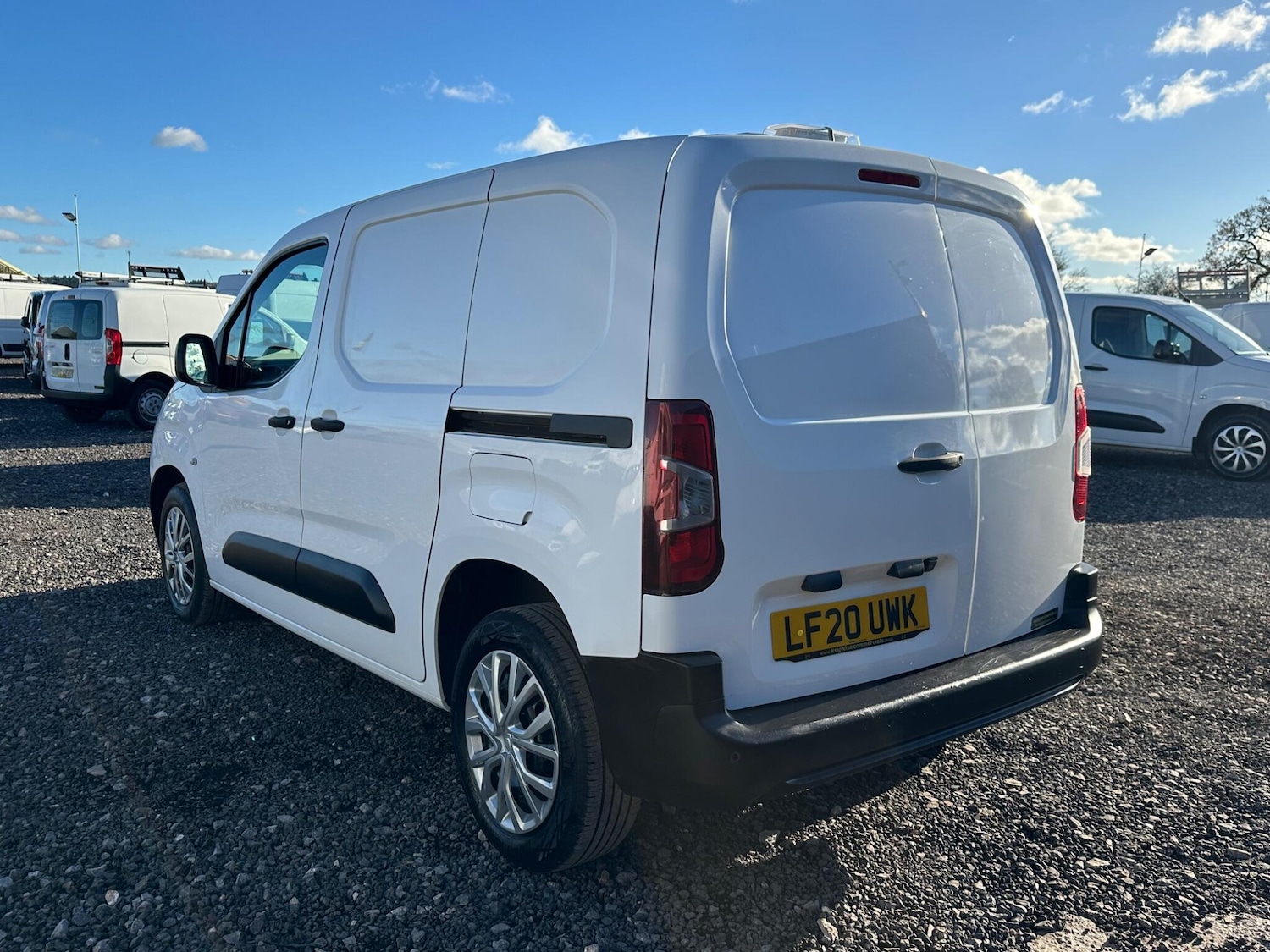 Used Citroen Berlingo 2020 for sale - 76701336: Photo 8