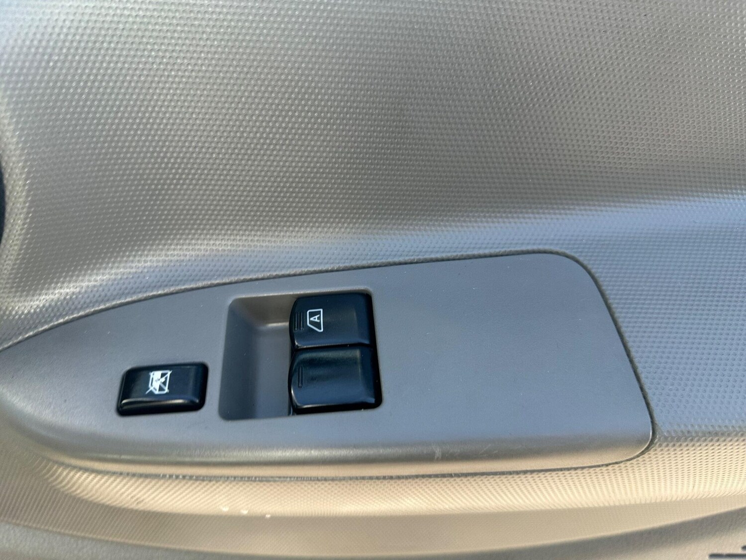 Used Nissan Cabstar for sale - 77969698: Photo 24