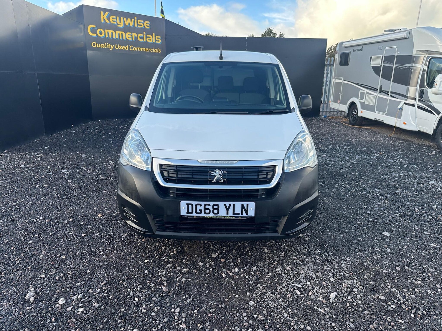 Used Peugeot Partner 2018 for sale - 76942501: Photo 11