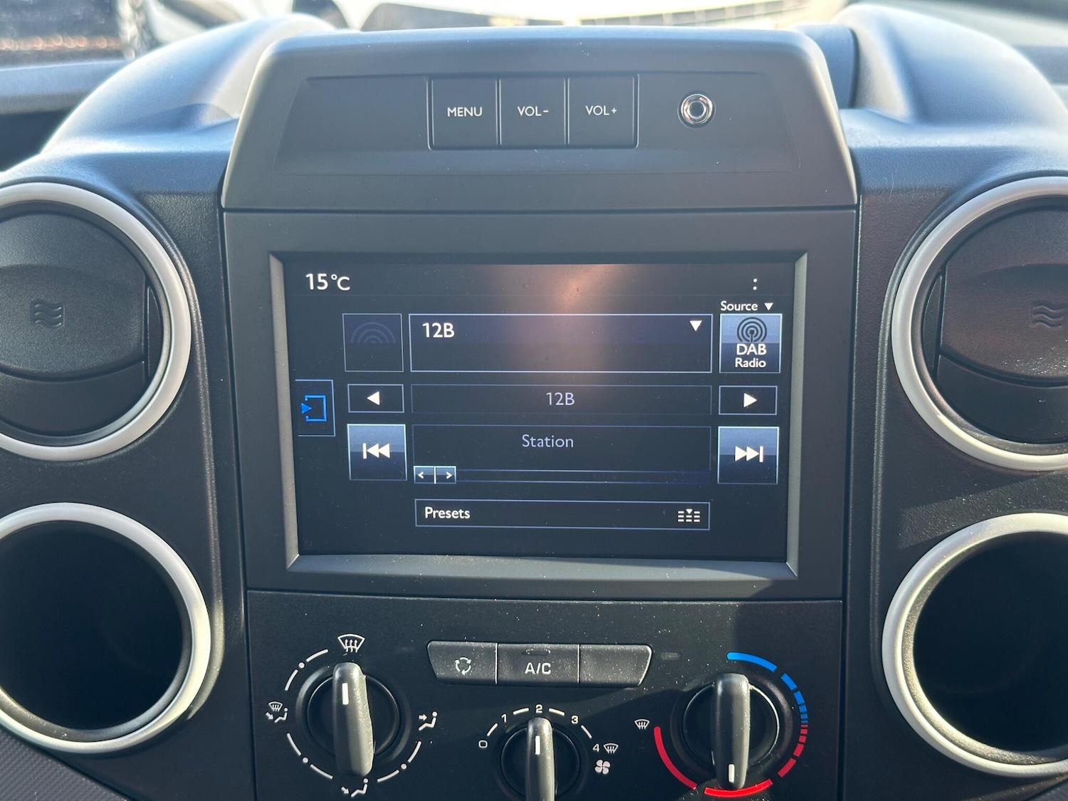 Used Peugeot Partner 2018 for sale - 76942501: Photo 24