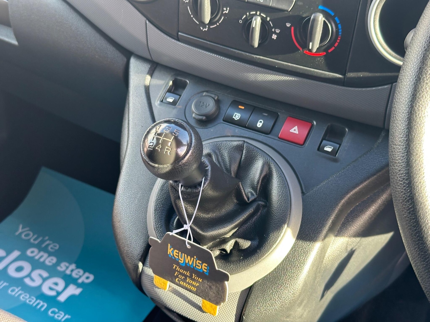 Used Peugeot Partner 2018 for sale - 76942501: Photo 27