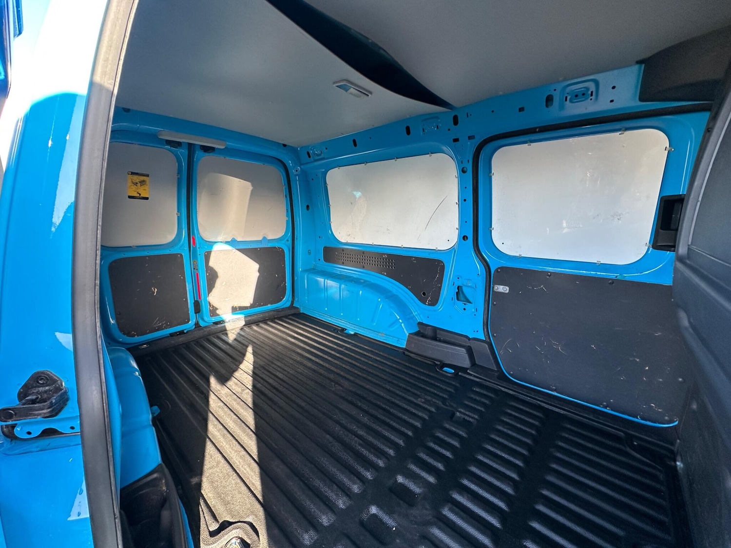 Used Volkswagen Caddy Maxi 2015 for sale - 76513482: Photo 18