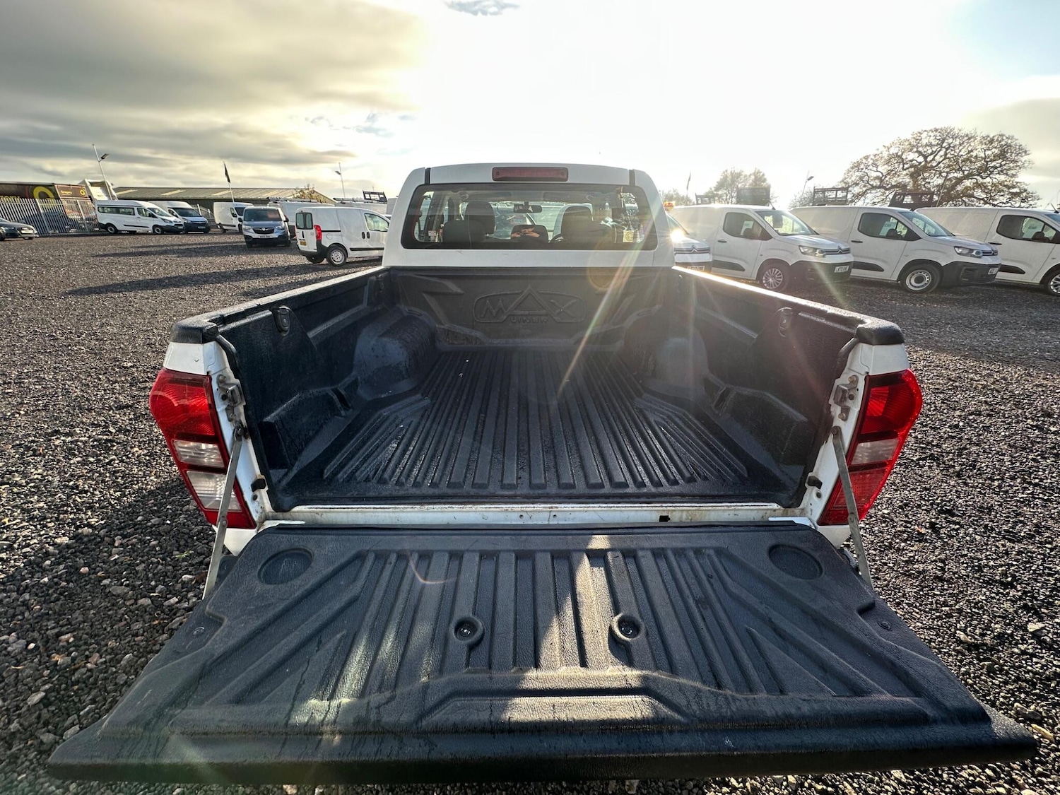 Used Isuzu D-Max 2020 for sale - 76991546: Photo 17