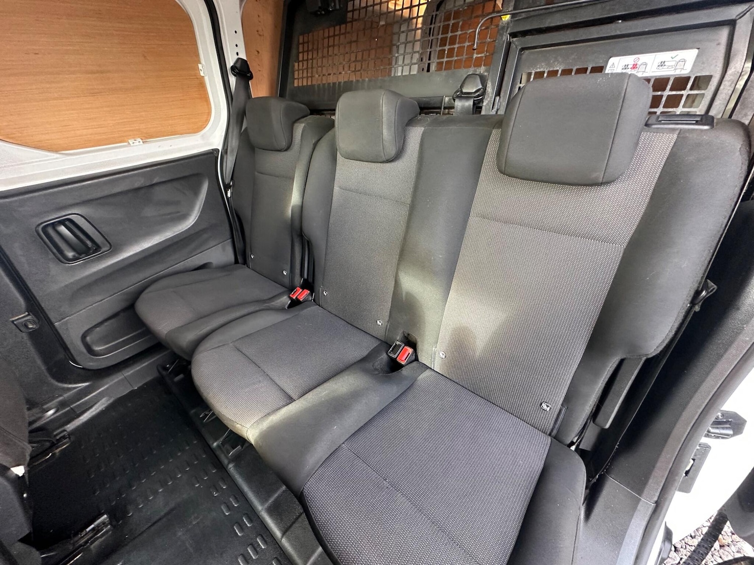 Used Peugeot Partner 2022 for sale - 76388133: Photo 18