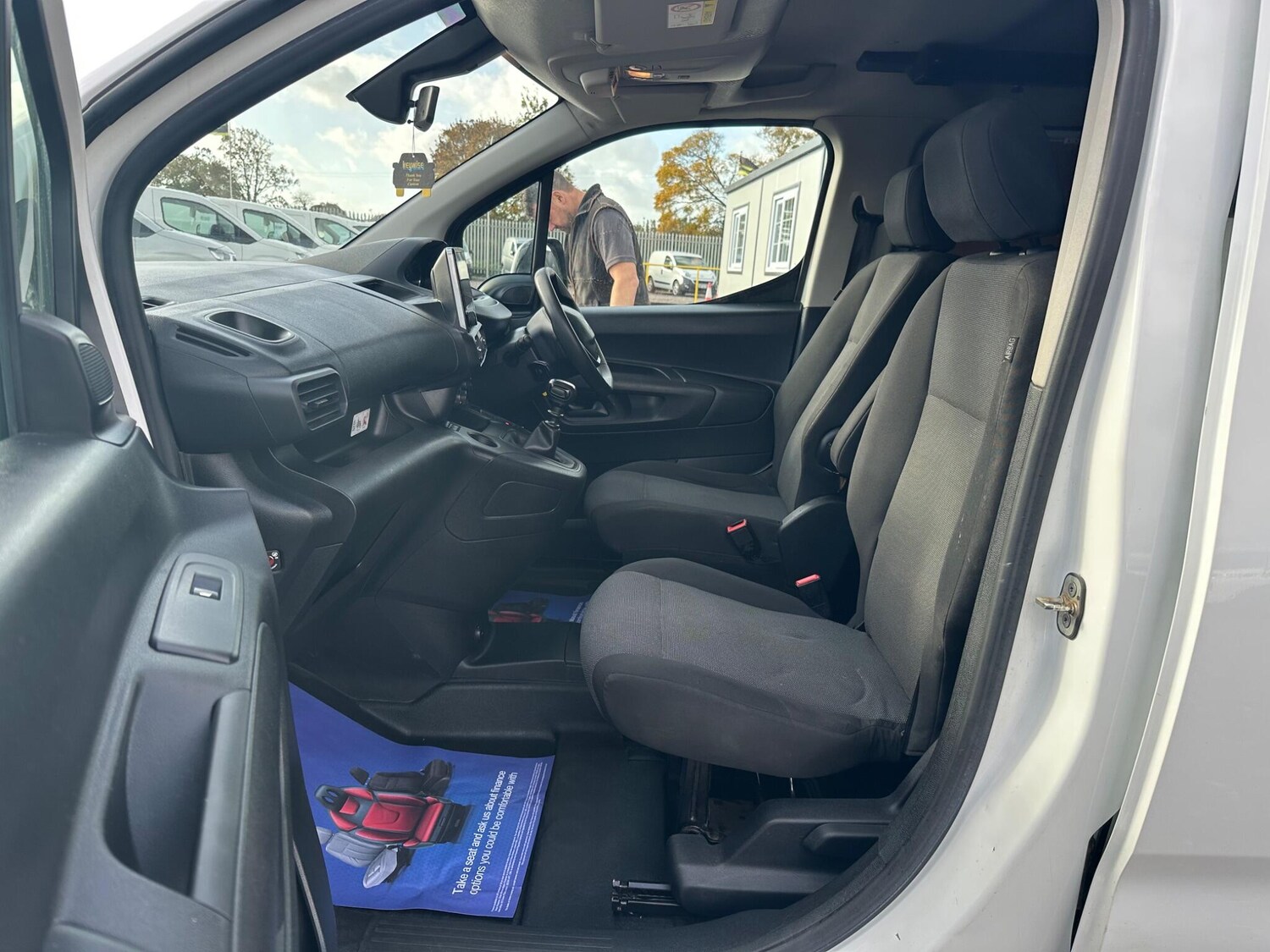 Used Peugeot Partner 2022 for sale - 76388133: Photo 21