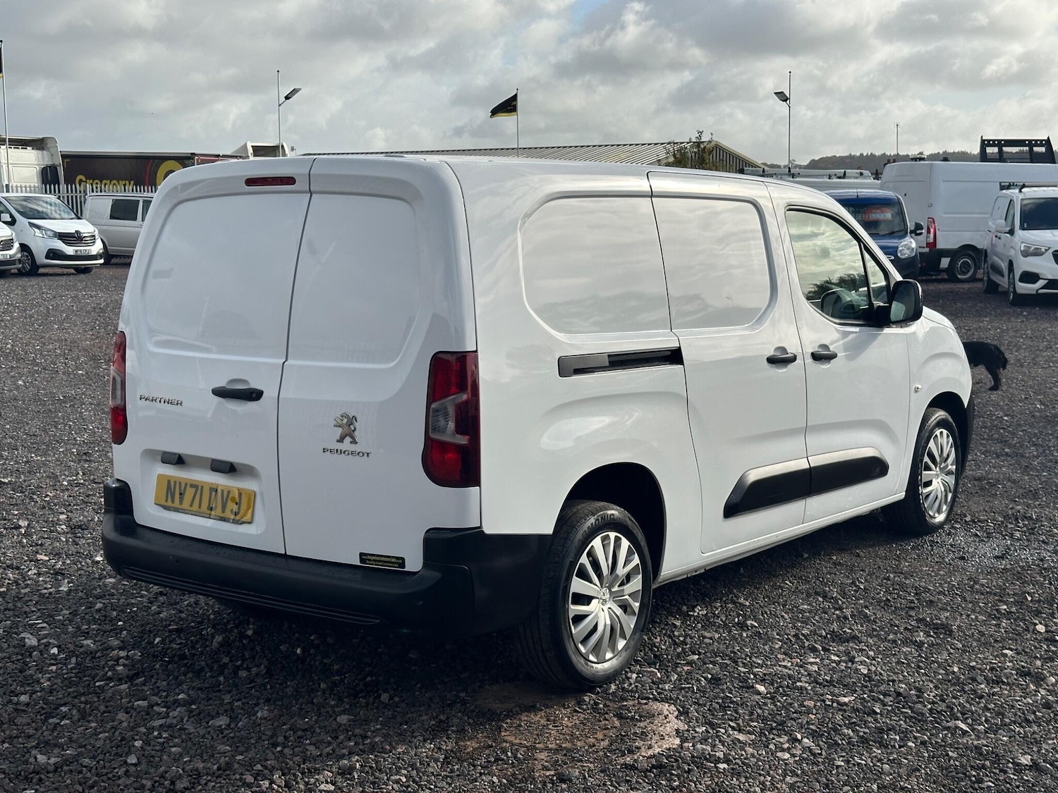 Used Peugeot Partner 2022 for sale - 76388133: Photo 8