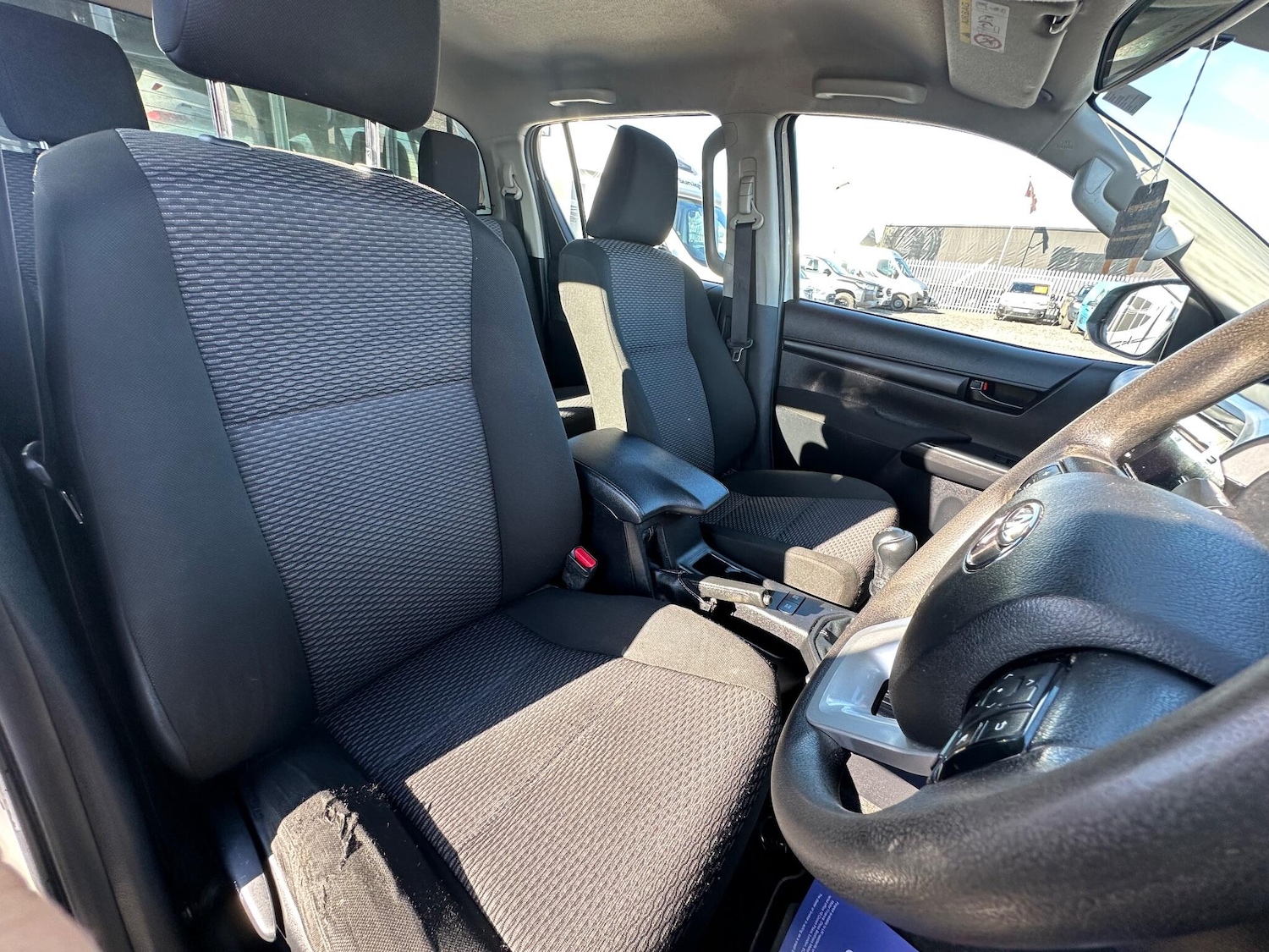 Used Toyota Hilux 2021 for sale - 78086906: Photo 14