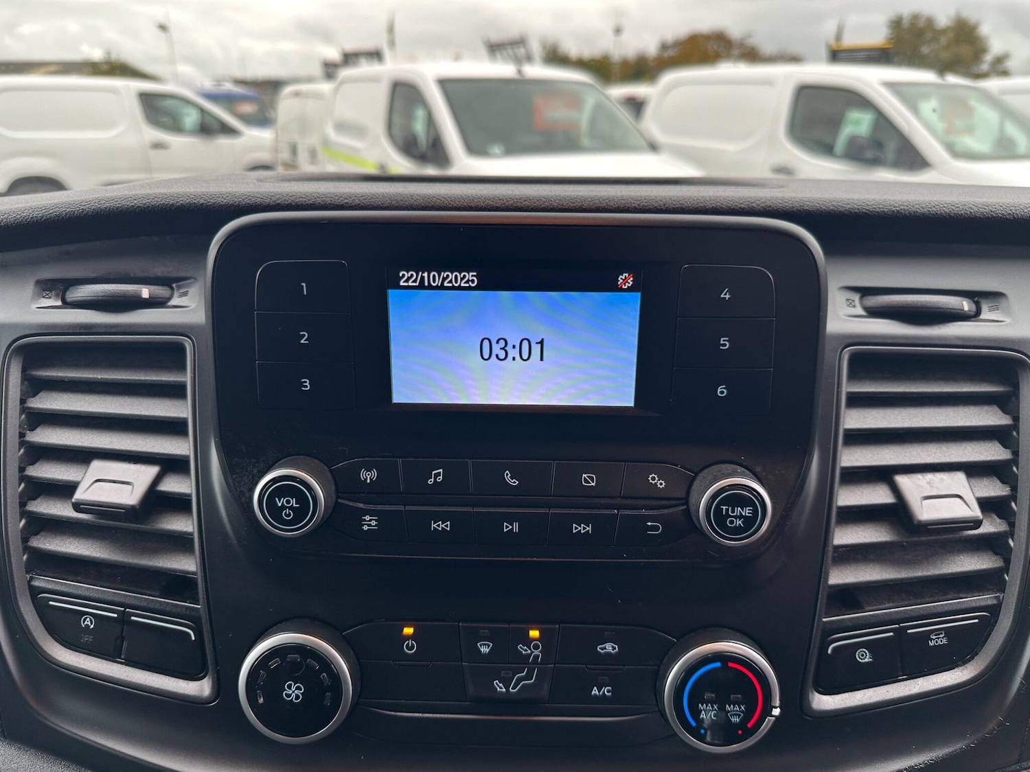 Used Ford Transit Custom 2020 for sale - 76349338: Photo 22