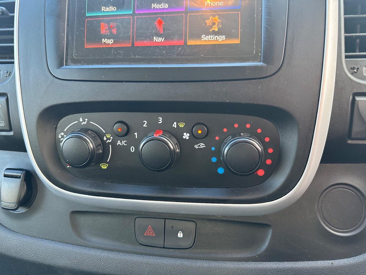 Used Renault Trafic 2020 for sale - 77425815: Photo 24