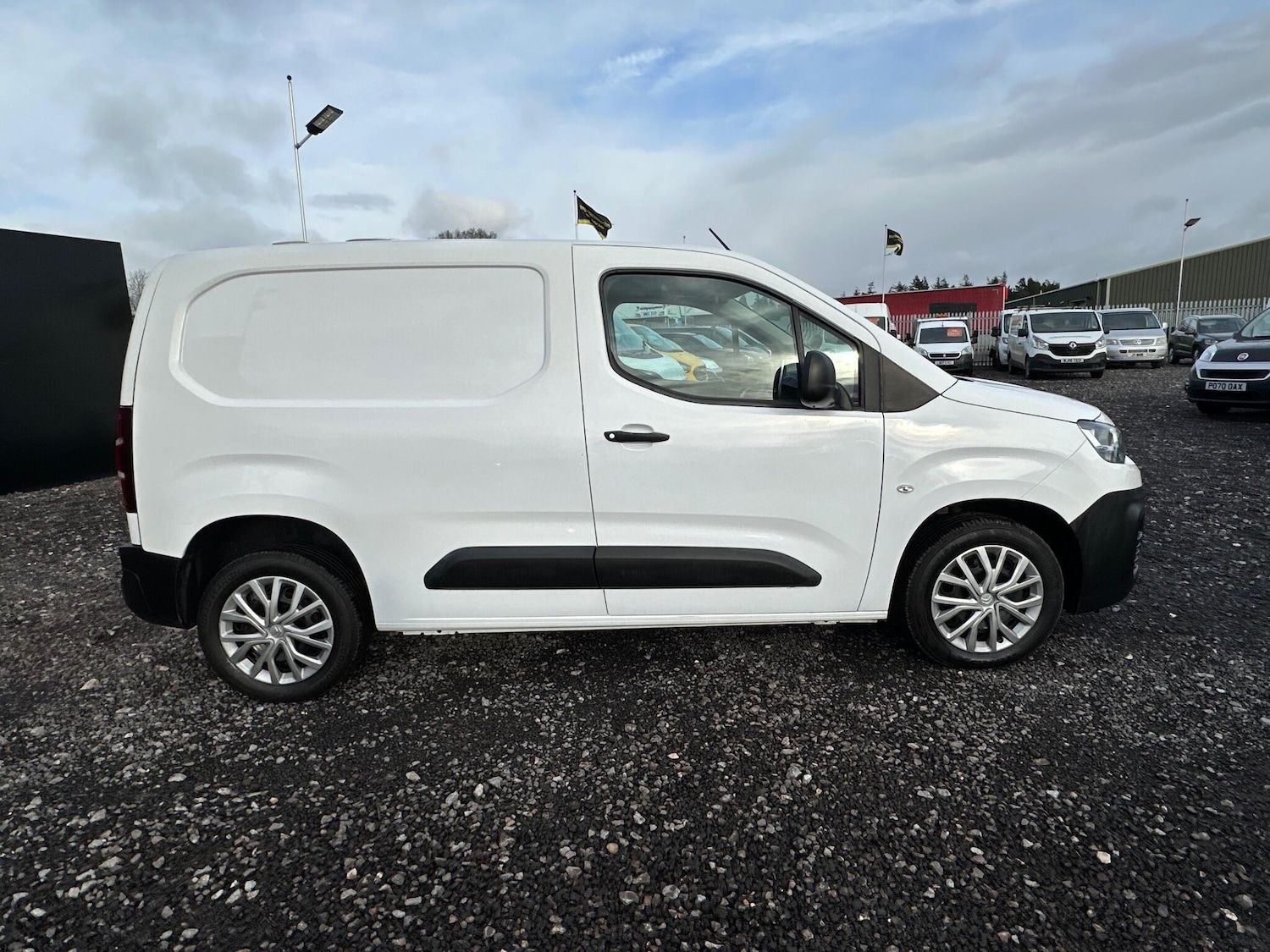 Used Citroen Berlingo 2020 for sale - 77163535: Photo 10