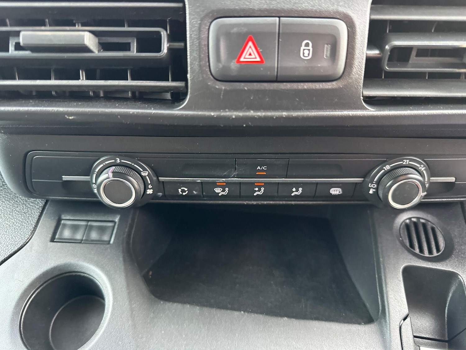 Used Citroen Berlingo 2020 for sale - 77163535: Photo 24