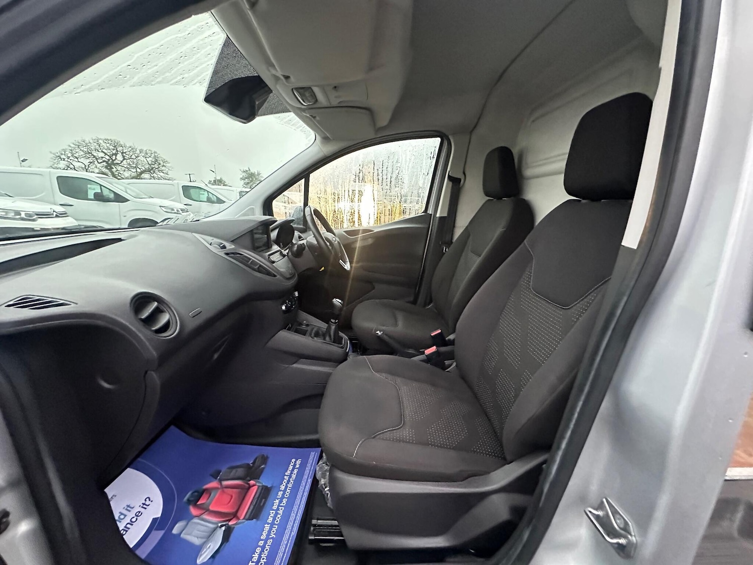 Used Ford Transit Courier 2020 for sale - 76975774: Photo 20