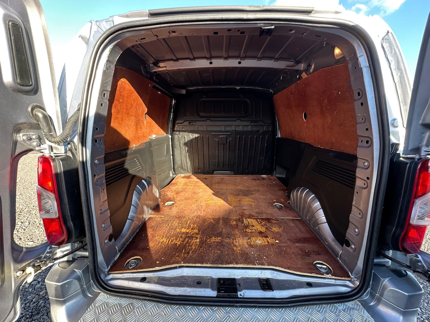 Vehicle 19
