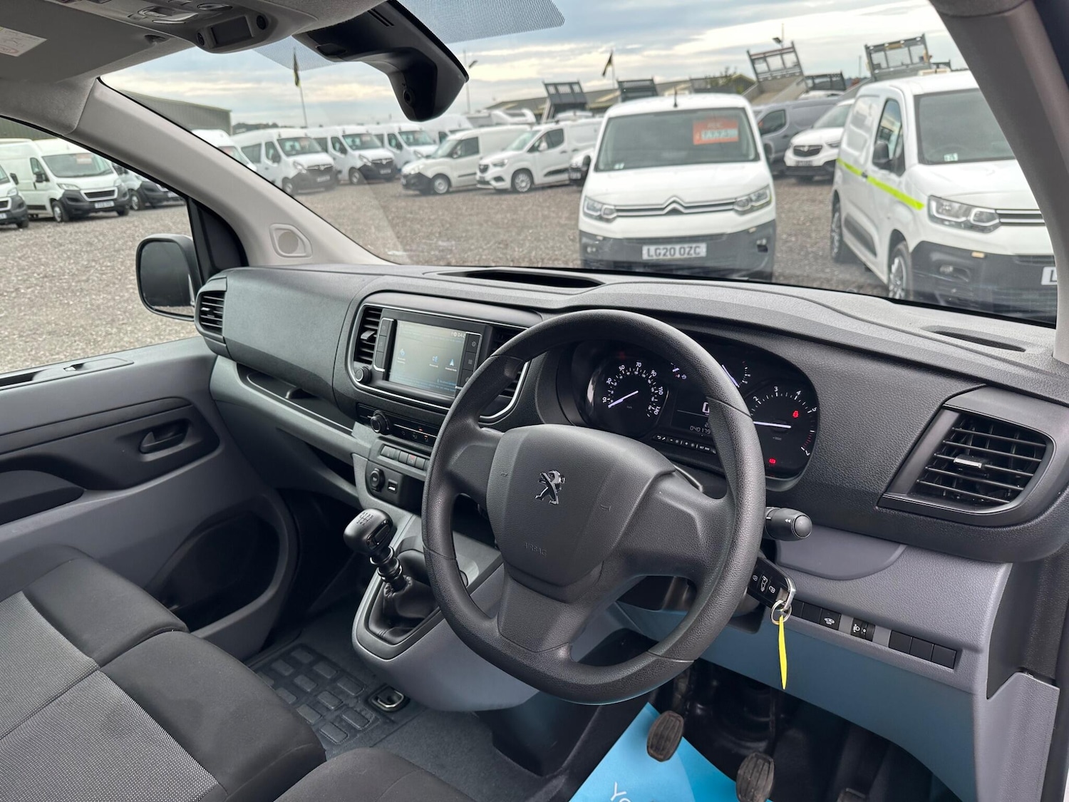 Used Peugeot Expert 2022 for sale - 76152313: Photo 12