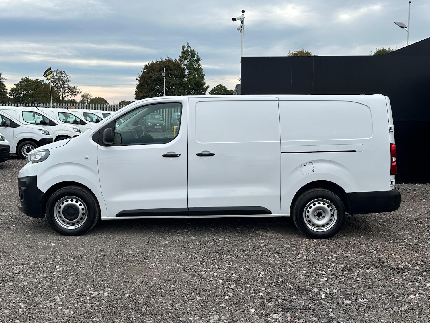 Used Peugeot Expert 2022 for sale - 76152313: Photo 5