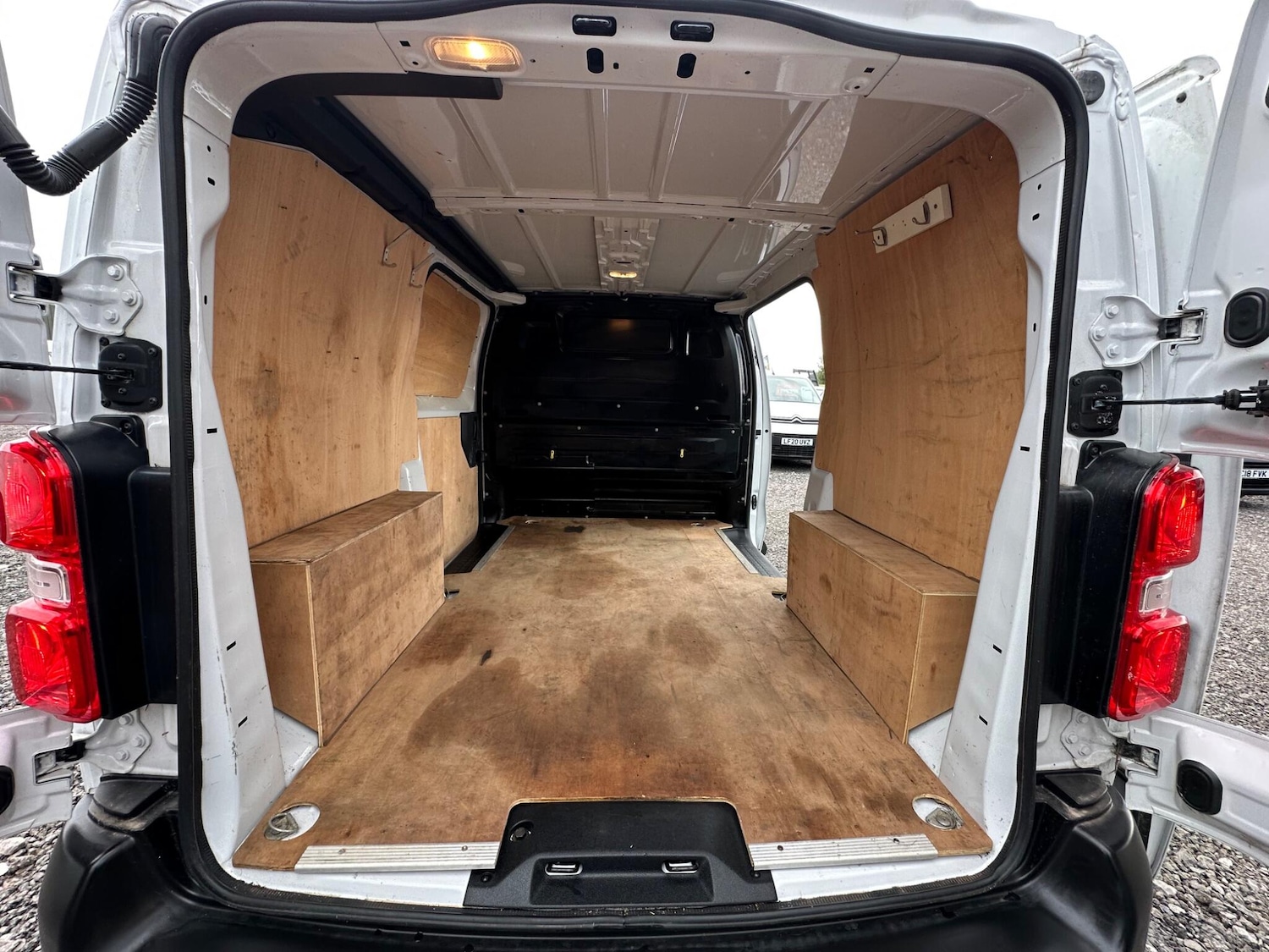 Used Peugeot Expert 2022 for sale - 76108544: Photo 18