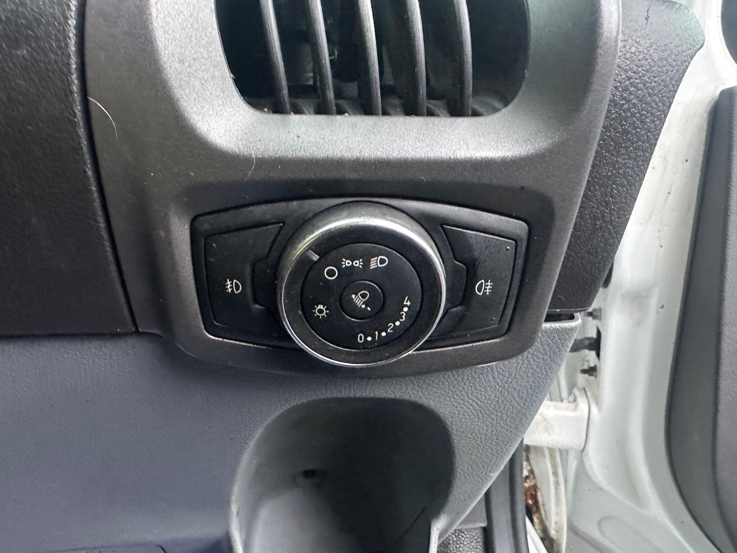 Used Ford Transit Custom 2018 for sale - 76865862: Photo 28